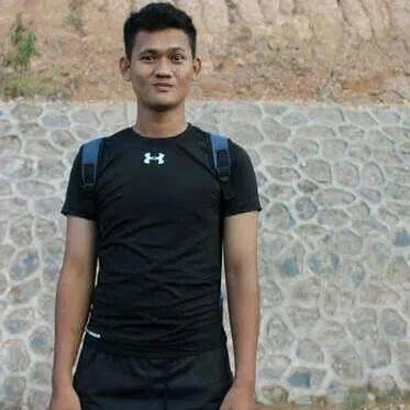 ronyembloo's profile picture. 03