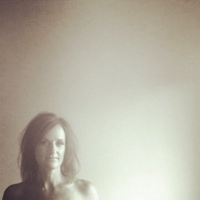 undertheapple3's profile picture. film maker, in love with life, and lover of all things wedding related!

i believe.... every love story is beautiful, but ours is my favourite! x