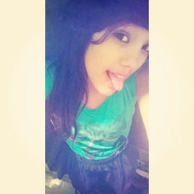 É uma noite longa pra uma vida
curta ♬