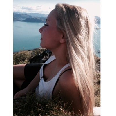 maikenrenee's profile picture. 