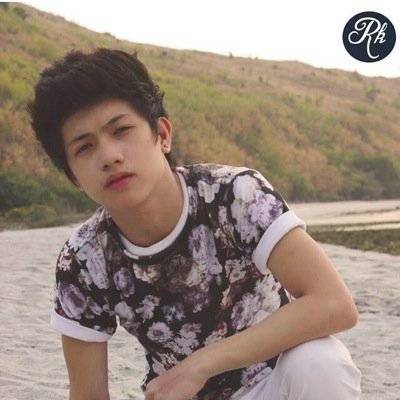 I need a ❤ to live, but I need Ranz more to make it beat. Followed by @ranzkyle: 10-16-13 1058