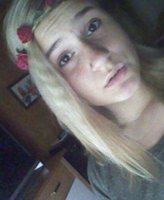 Im a girl,Of course i do weird shit.