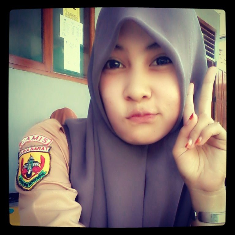 December, 16th 1996 || ♡ Allah || ♡ Family || ♡ Friends || ♡ You || and ♡ Domo kun ♡