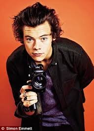I am very big fan of One Direction. 
I have a dream and I wish  that 1D follow me