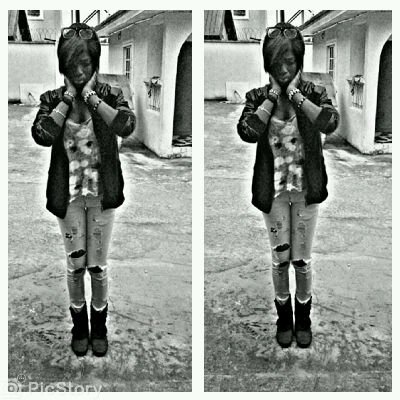 I rep @Team_YME_clique.......i rap,i'm cute am definitely Me if  ♑u wanna knw more go get urself a spykid....♥☺☃♣♥