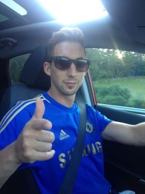 vilouta7's profile picture. 