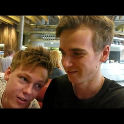 casparleesbae01's profile picture. Free follow from @casparleesbae go follow that account please love you guys :)