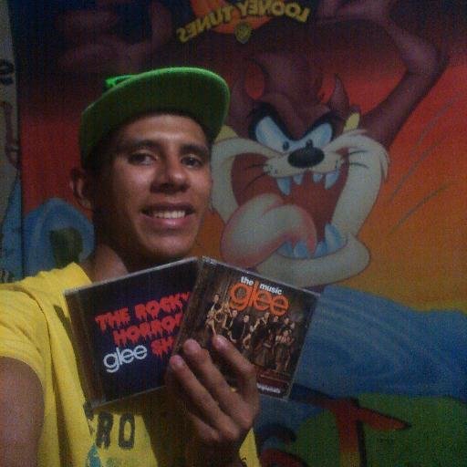 Blogger de Youtube,Informatico, Escritor (musical, Novelas), Divertido, soñador, Los Invito a entrar a mi canal de youtube