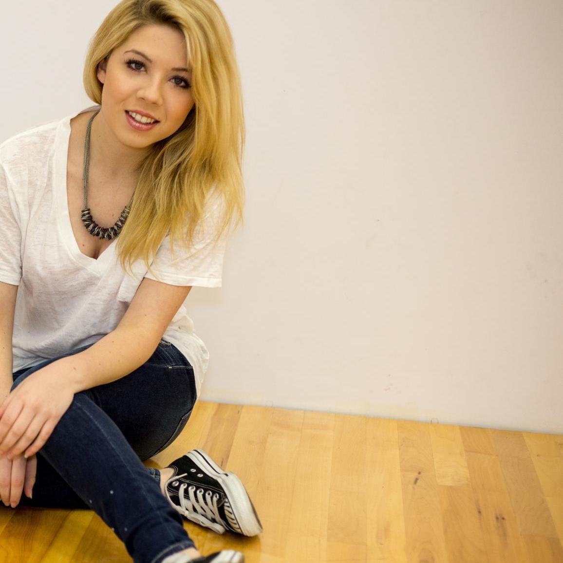 jannette_rxms's profile picture. follow me jennette ღ