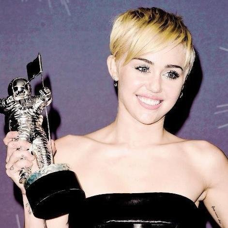 13/06/14 VI A MI ÍDOLA MILEY CYRUS