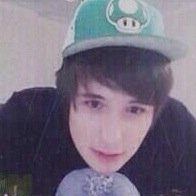 free follow from @praisephan