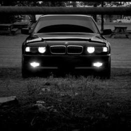 shakhov1998's profile picture. Учусь в РЖД