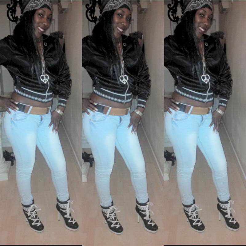 SweetCheekz187's profile picture. 