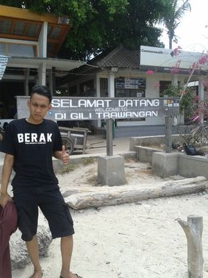 dalam hari selalu ada kemungkinan,dalam hari pasti ada kesempatan