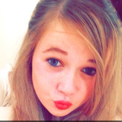Sydney girl 14 and loving life wanting to make the world a better place by being happy follow dont follow its fine with me but i will follow back