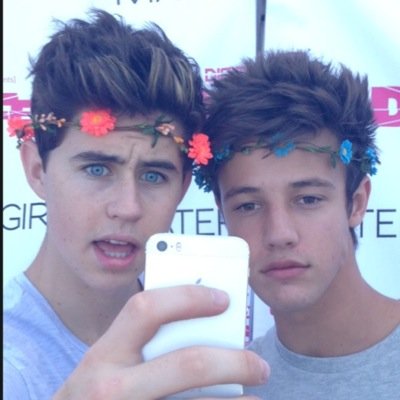 Cameron Dallas,Nash Grier,Janoskians, sam pepper, joe slug, casper, mazzimaz... Xxx Other fandoms welcome...