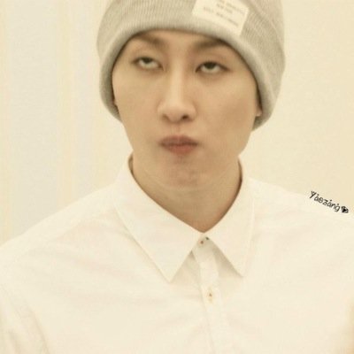 ใจดีฟอลกลับแอค @real_pcyepleh เป็นทั้งเอลฟ์และ อซฟ. 사랑해요 ❤️