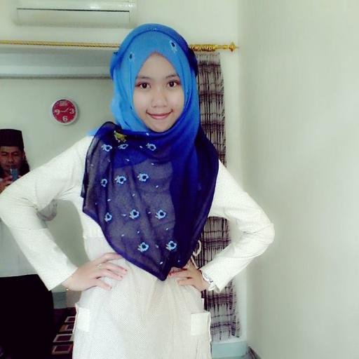 aynanit's profile picture. peri kunang-kunang pingin bersikap dewasa.,,pingin jadi anak mahasiswa .I Dont Even Need Your Love.
