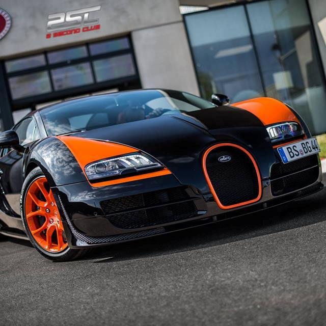 2 Second Club mission: gather together the elite who share the same passion, luxury lifestyle, and super toys