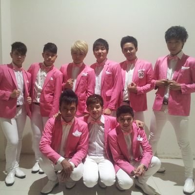 Wonder Generation (WOGE) ( Namja Cover Dance of @GirlsGeneration ) Official Twitter Account. l
CP: +62 821 1170 2251 (friska)  l part of @jaemi_ent