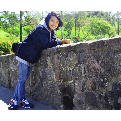 Wahyuputri10_'s profile picture. Muchamad Alimin♥ 22-11-11 (˘⌣˘)ε˘`)♡ | instagram: wahyuputriwsm | SHS1Singosari - XI IPS3