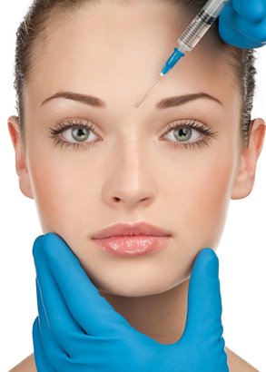 Recherche rapide de professionnels de médecine esthétique pour des traitements anti-rides : injections d'acide hyaluronique/Botox, laser, peeling,...
