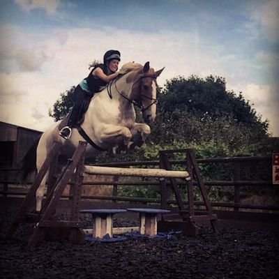 harrissophie24's profile picture. Consistancy of purpose achieves the impossible ~ Cirque Du Soleil