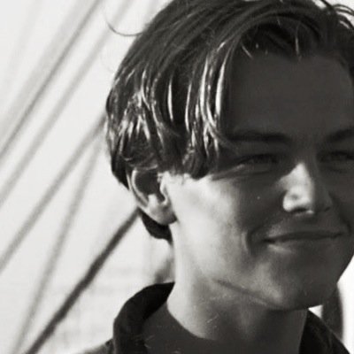 “Separated by the innumerable waves desperate to capsize our ship of dreams, I fall to the ocean floor; waiting for the day when we will sail again”.『#Titanic』