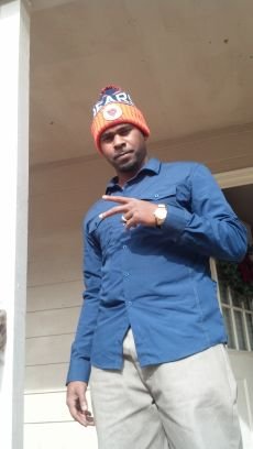 Im just a young nigga trying to take care of his family and stunt on the fuck niggas
