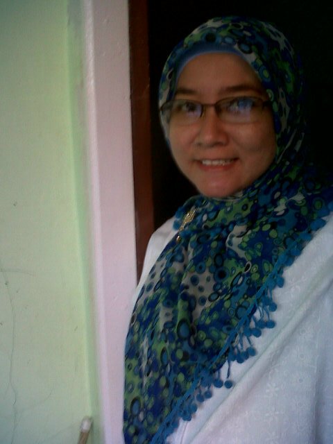 Nothing special on me, I'm Leli / Ei / Nurlaeli :)