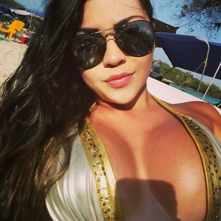 MODELO PROFESIONAL,PARTICIPANTE DEL MISS TACHIRA 2013, TSU EN PUBLICIDAD Y MERCADEO, AMANTE DE LA NATULAREZA. AMO A MI FAMILIA!