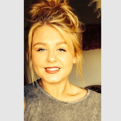 Celynjoness's profile picture. peace