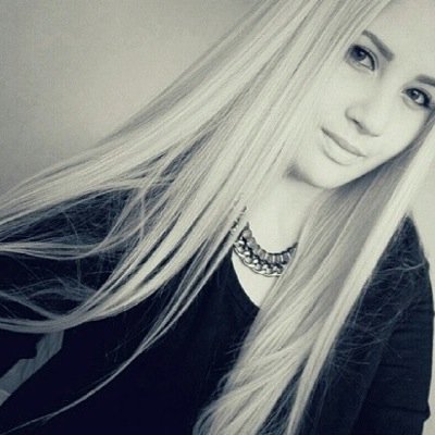Stay always strong

Snapchat; Elisezuid