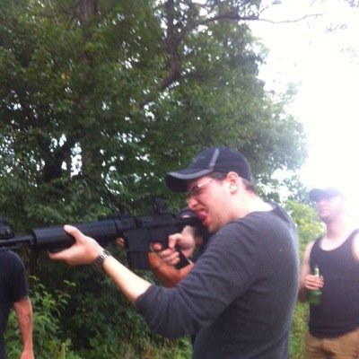 beneakin's profile picture. Eh?