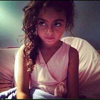 ‏‏‏‏‏( ما يلفظ من قول إﻻ لديه رقيب عتيد ).