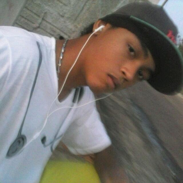 juniobenesi's profile picture. 