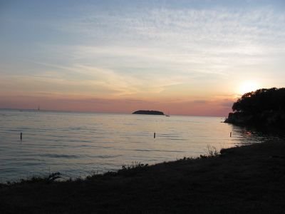 putinbayru's profile picture. Пут-ин-бэй по-русски. Всё о жизни острова на великом и могучем!