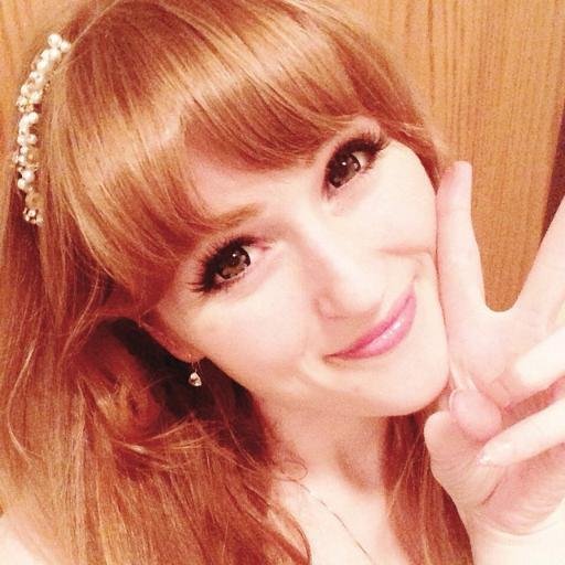 キャロリンです♥（本名っぽくないの本名です！）独学で日本語を勉強中の、母語の英語より日本語のほうが喋りやすくなったの、アメリカ人です☆ 一応ユーチューバー。⭐️ https://t.co/wr1KGTjdDT