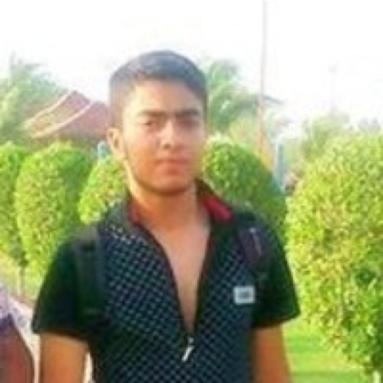 Enterate de lo que ocurre a tu alrededor. Soy isaias periodista informatico y lo que se te ocurra http://t.co/vFbrqzUAq6
Parraszel@latinmail.com