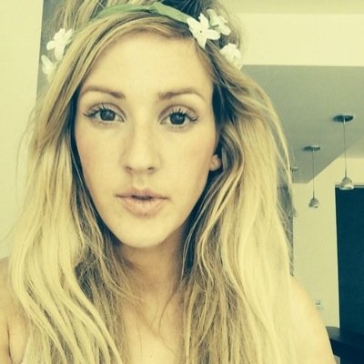 Someone told me there's a girl out there with love in her eyes and flowers in her hair.#bluepterodactyls [Not Ellie Goulding.]