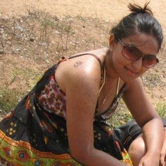 Jesus follower. 'Gelf'-produced Mallu. Coder. Dancer. Dreamer. Foodie. Educator.