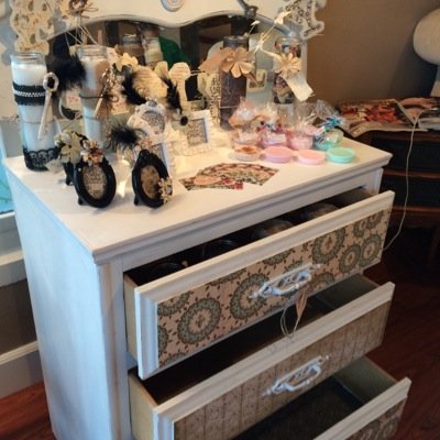 Two sisters came together to bring back its inner beauty on everyday home decor items that came from your grandmas garage, donated to second hand stores.