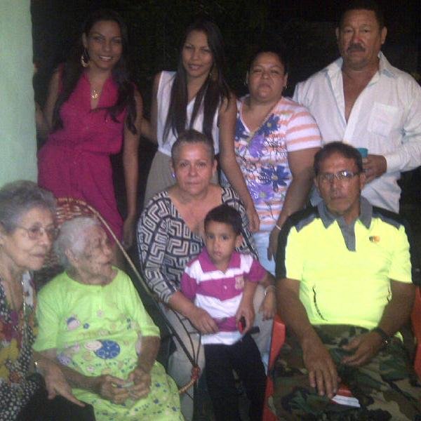 keylaguaura's profile picture. 