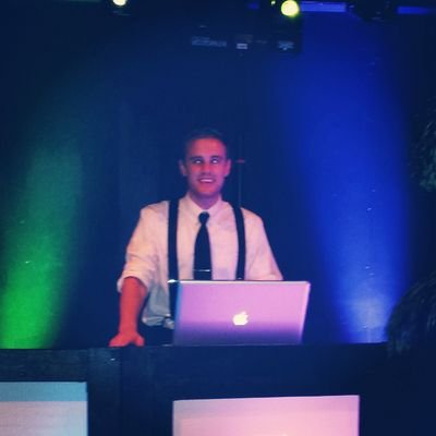 DJ BOXHEAD ENTERTAINMENT LLC. Follow @dj_boxhead on instagram.

  DJBOXHEAD1@GMAIL.COM