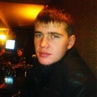 Семьянин, добропорядочный гражданин, отец своих детей, любящий муж.