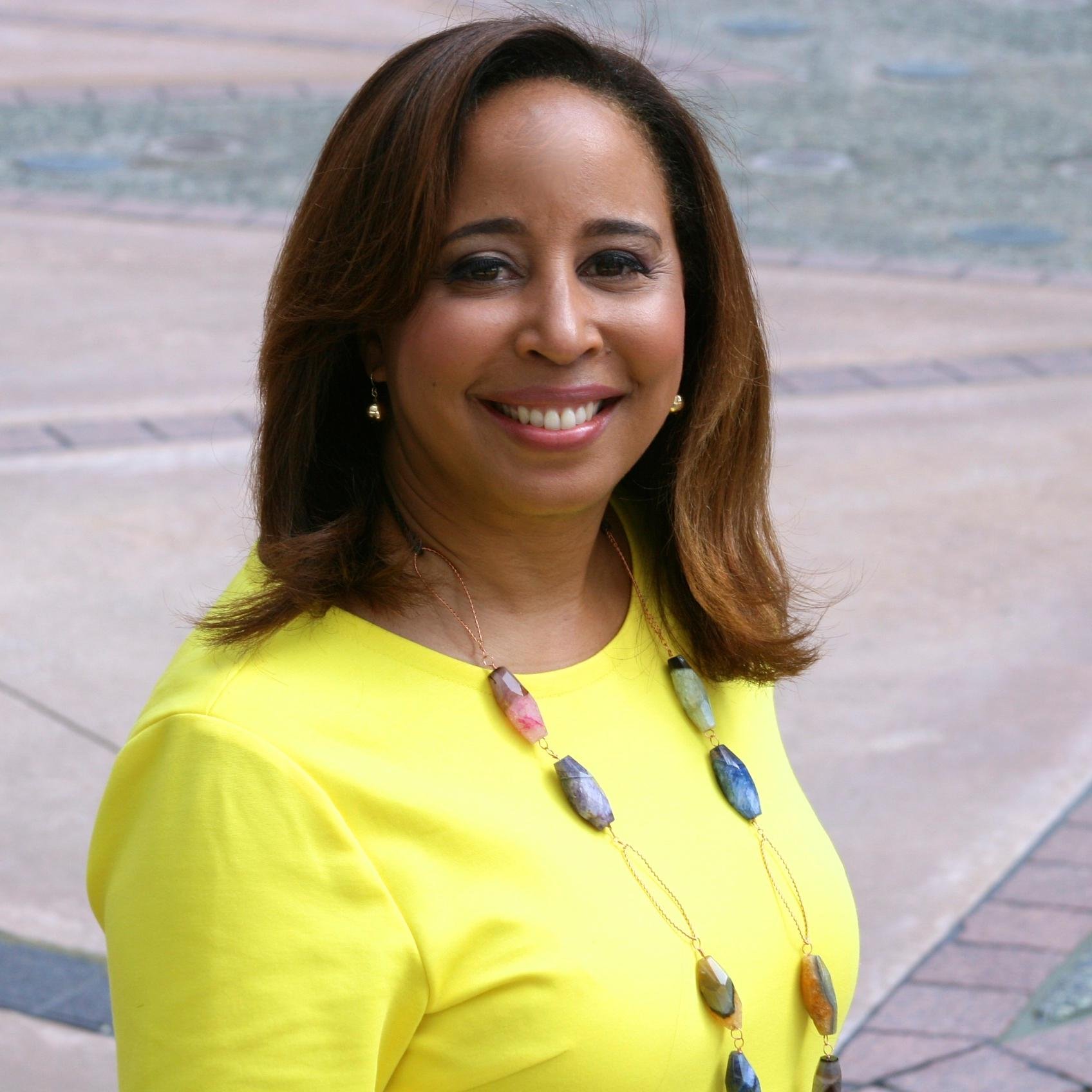CEO of @thecmiteam | Leader | Marketing Researcher | Women & Diversity | Speaker | Facilitator | Entrepreneur | #smallbusiness