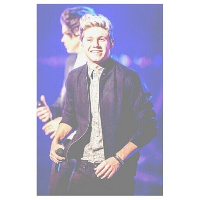 Follow my main acc @redglitterharry because she loves you