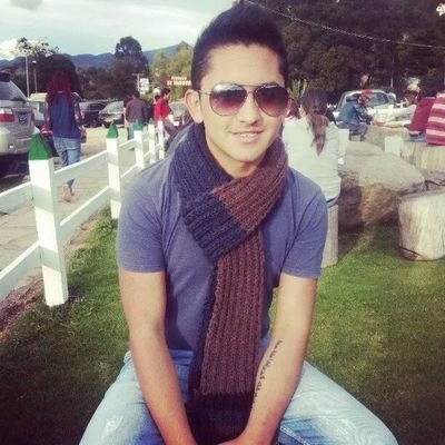 Luis901107's profile picture. allegro, sincero con la mia vita, io odio le persone che sembrano, ma sono aperto a sentire tutti i modi di pensare.