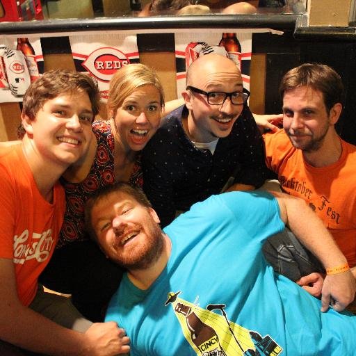 BestBudsComedy's profile picture. 