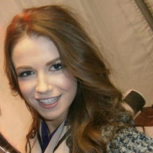 andreacarvello_'s profile picture. follow 4 follow back

19
bristol
dont judge me :p